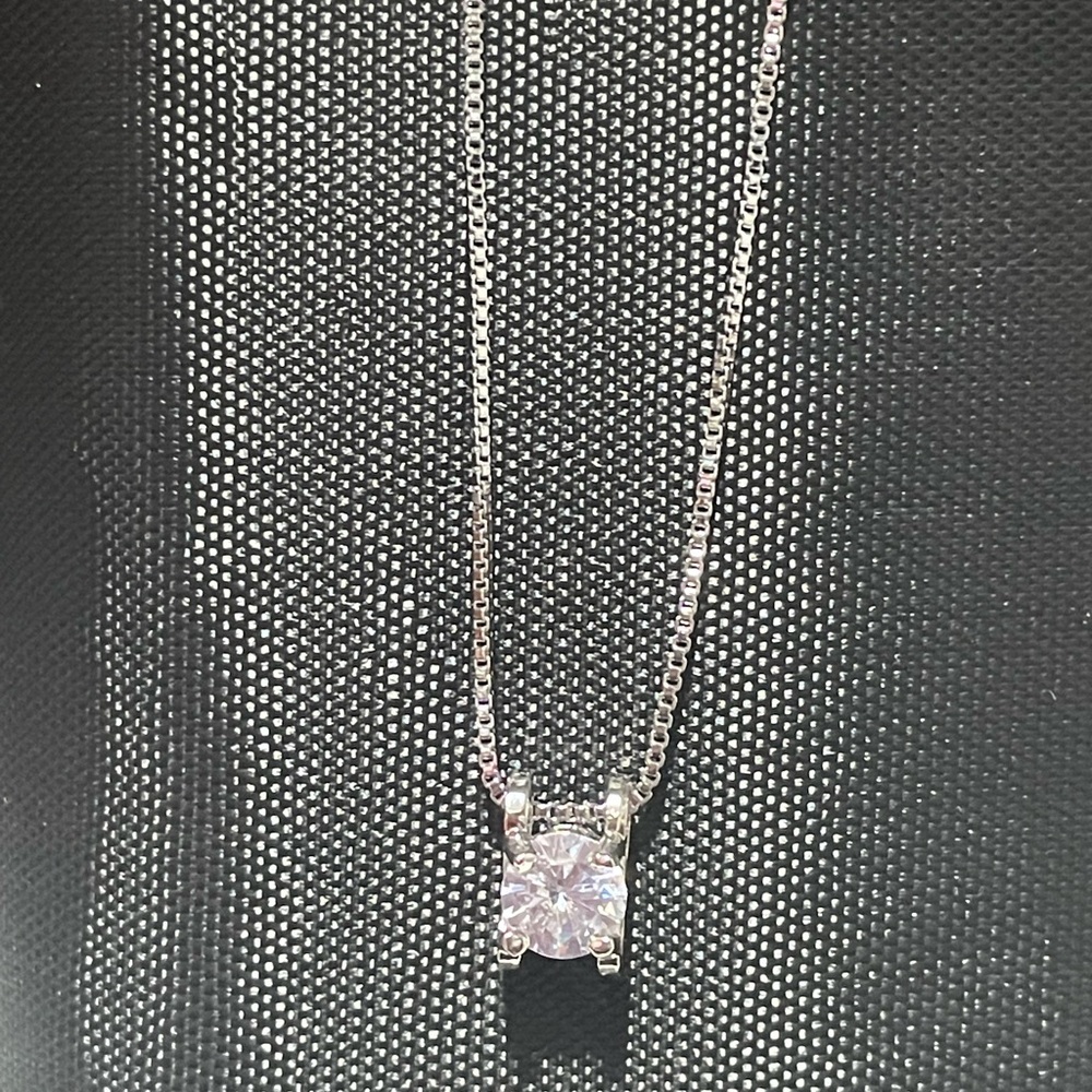 Elegant Moissanite Necklace (S925)